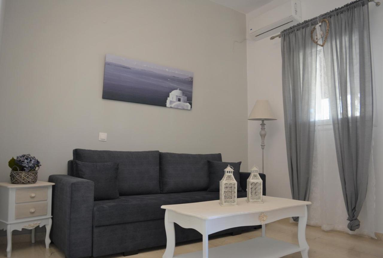 Anezinas Place Apartment Perissa  Exterior foto
